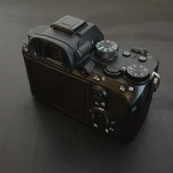 Sony Camera Lens 📷