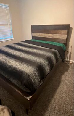 QUEEN BED (Mattress & box spring included)
