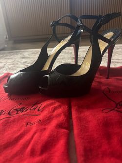 CHRISTIAN LOUBOUTIN Jenlove Alta Leather Croc Embossed Peep Toe Pumps EU Size 41 with dust covers
