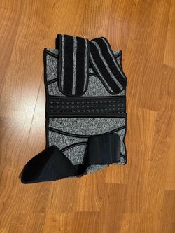 Waist trainer