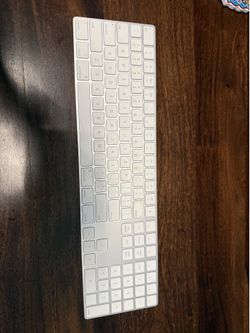 Apple keyboard
