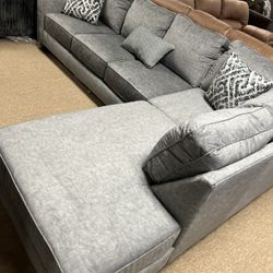 Stunning Stylish Cozy Sectional! 