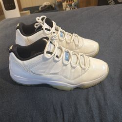 Air Jordan 11 Retro Low 'Legend Blue'