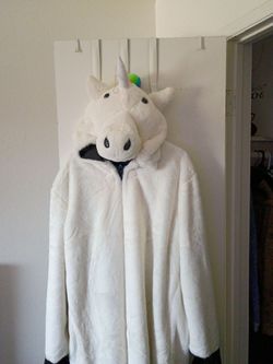 Avant Gear fair Bear faux coat