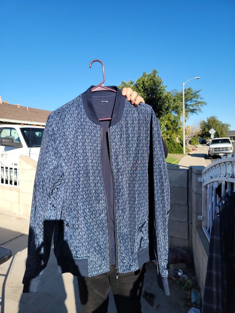 3 Michael KORS Jackets Size M And 1 Set Size L