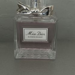 Miss Dior Blooming Bouquet Perfume