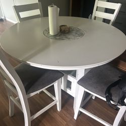 Kitchen Table 