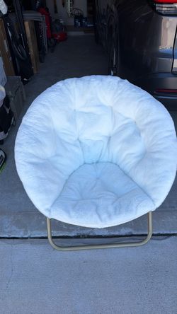 White Faux Fur Saucer Chair