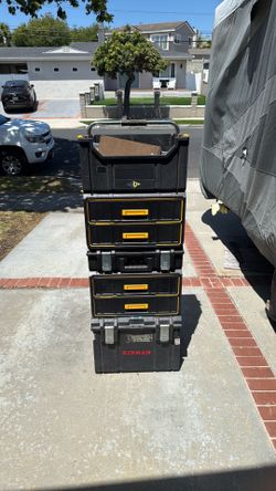 Dewalt mobile tough box 2.0
