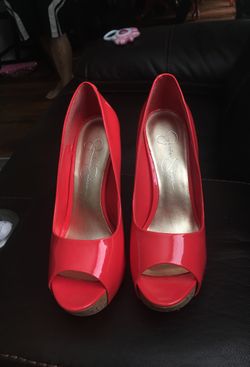 Jessica Simpson coral heels size 7.5