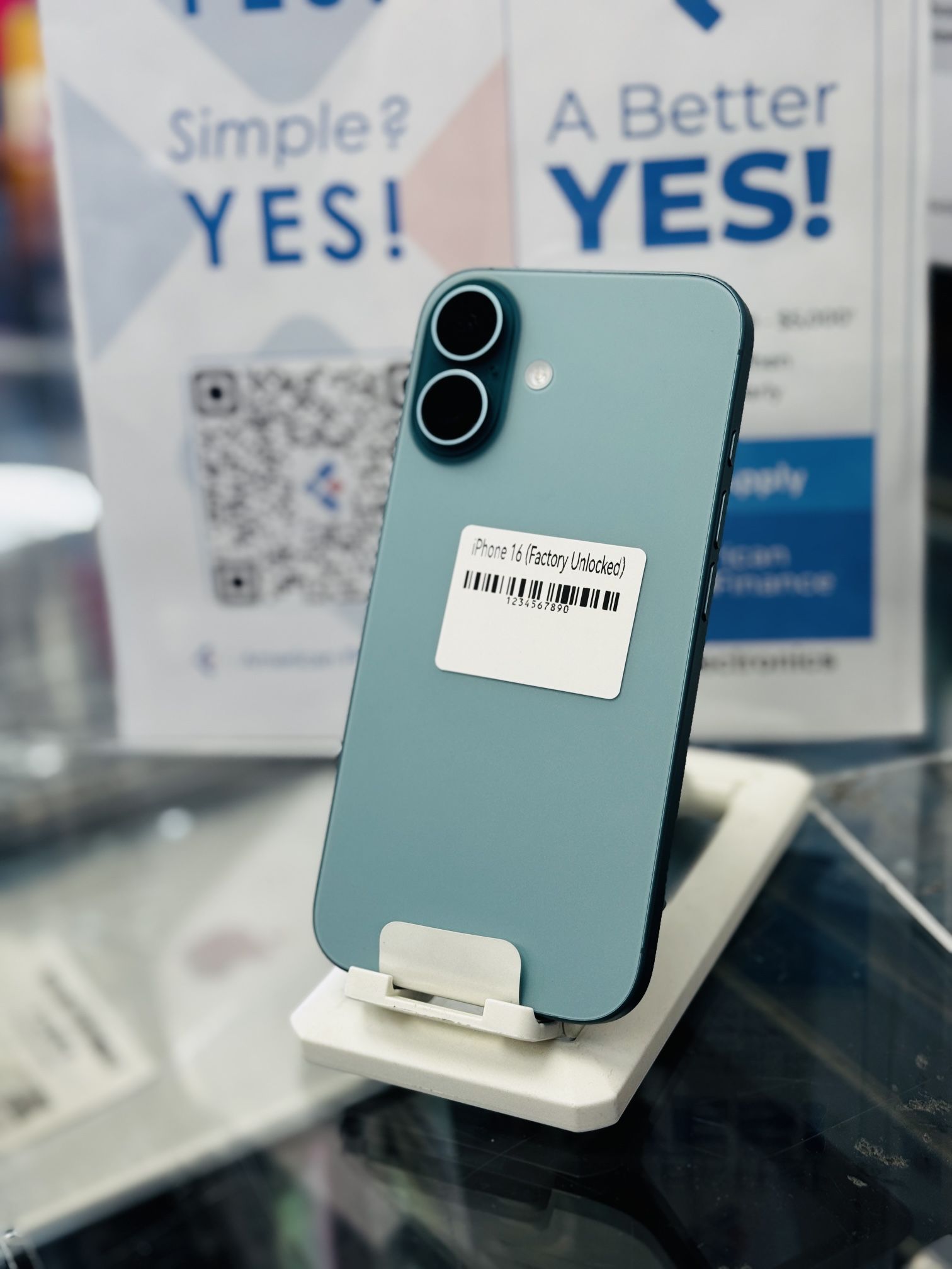 iPhone 16 (Factory Unlocked)