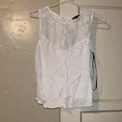 Used Women’s Forever 21 Shirt Size Medium