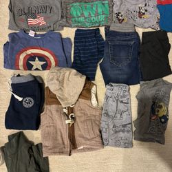 Toddler Boys 1-3 Years Old Clothing / Coats And Boys Toys Whole Pile For 10$  