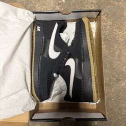Air Force 1 Black Gum Size 9