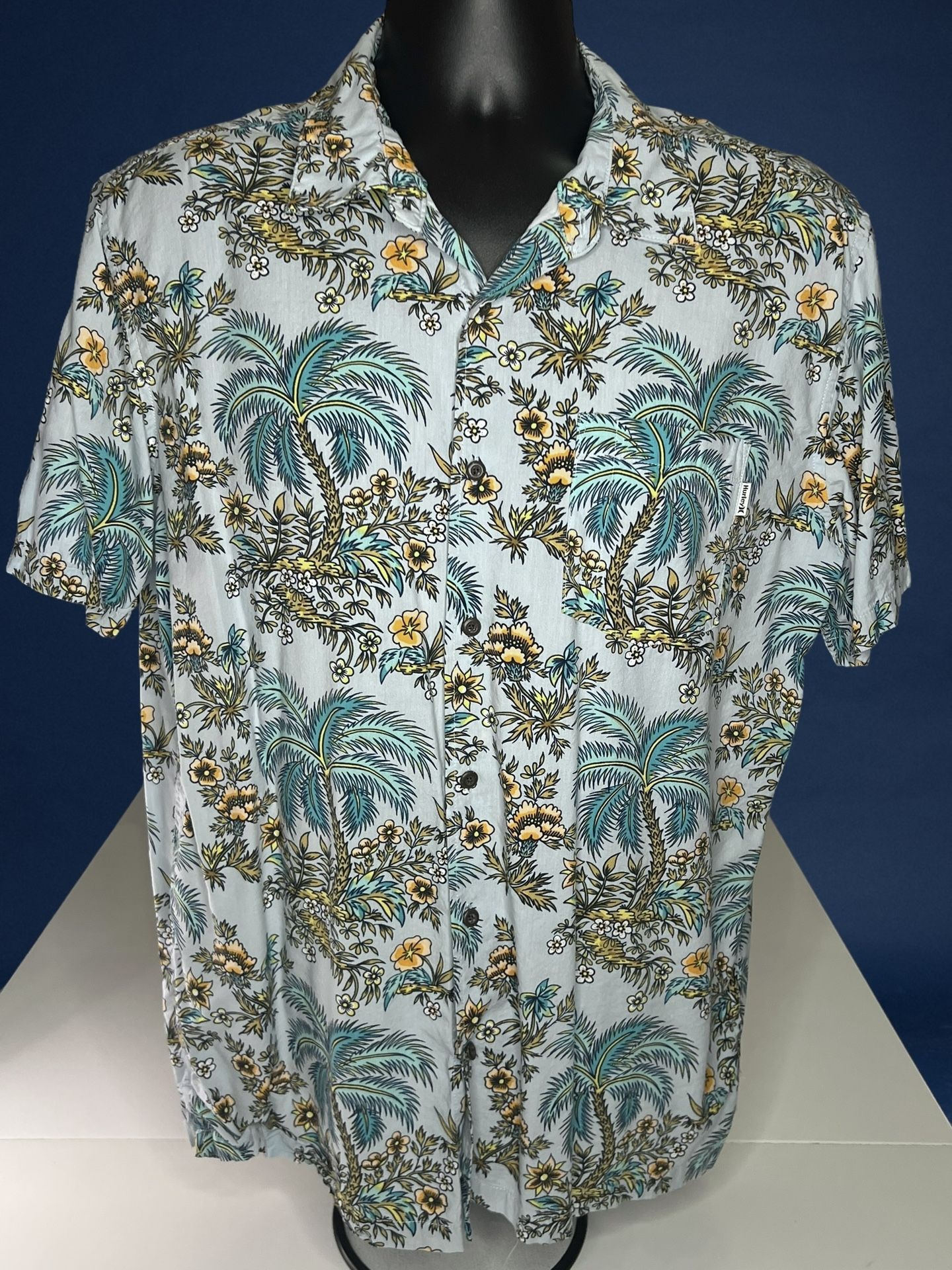 Hurley Hawaiian Shirt Mens Large Palm Tree Floral Aloha Surf Beach Button Up