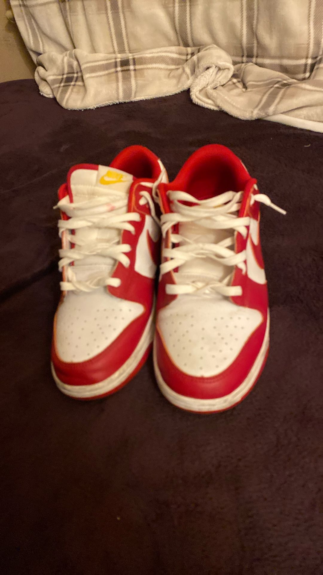 Red Gym Dunks