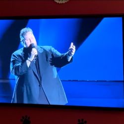 48 Inch Samsung TV With Wall Mount Attached 