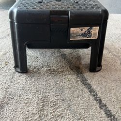 DURA BULL STEPSTOOL TOOL BOX
