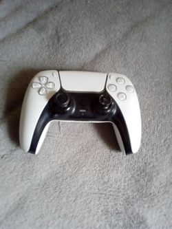 PS5 CONTROLLER
