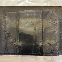Beautiful Black Eel Skin Bi-fold Wallet