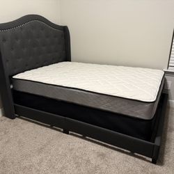 New Full Size Bed 