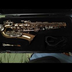 Bundy 2 Alto Sax