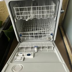 Dishwasher 
