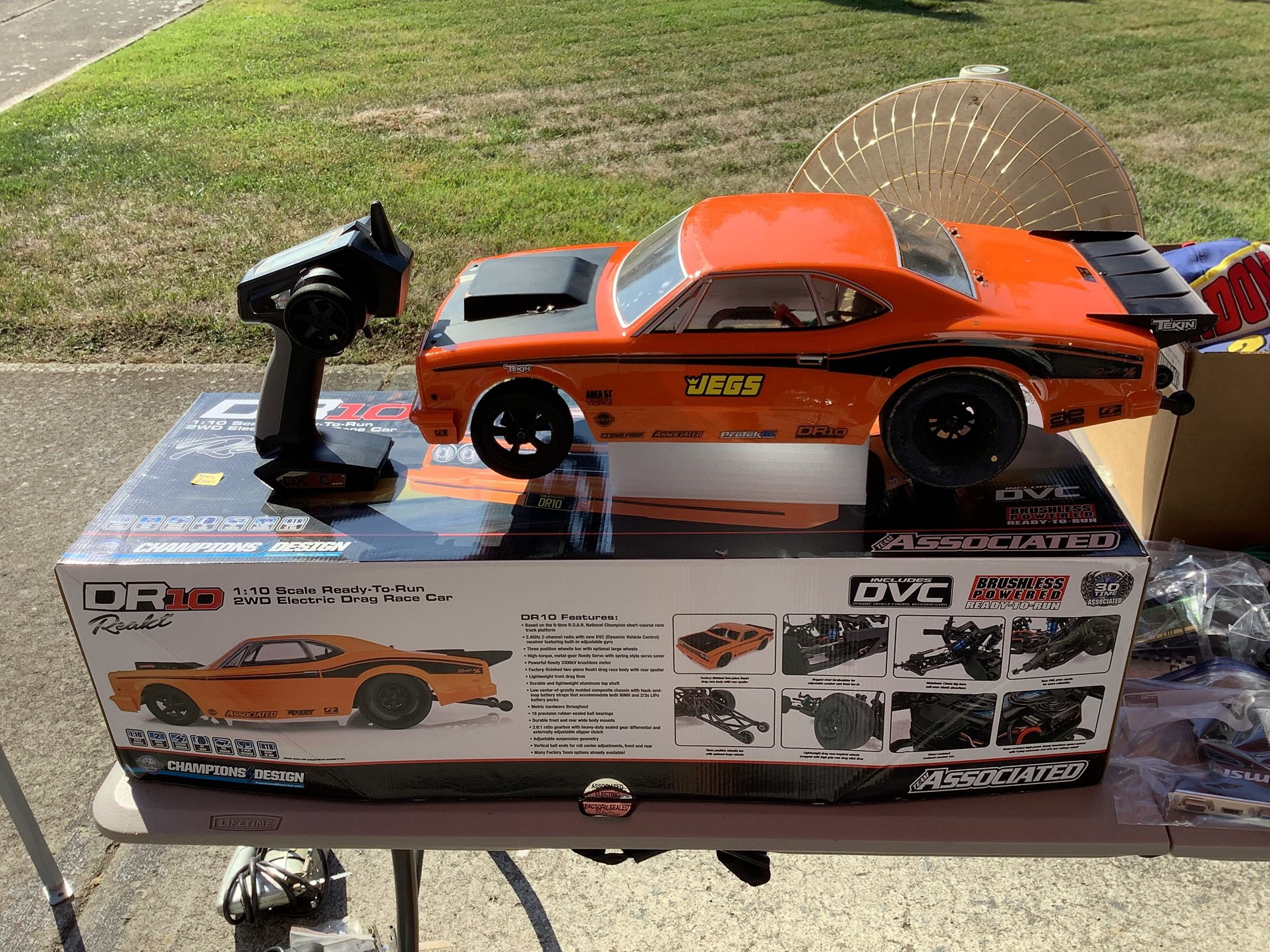 Associated DR-10 Drag Racing Remote Control Car