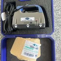 Kool Glide KGX-6810 Pro 2 Carpet Seaming Tool w/Case
