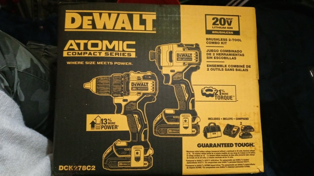 Dewalt Atomic Compact Series
