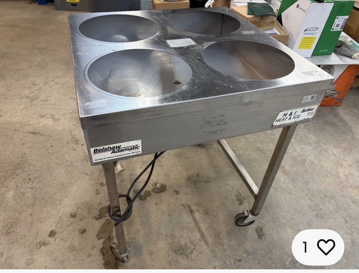4 Bin Icing Table