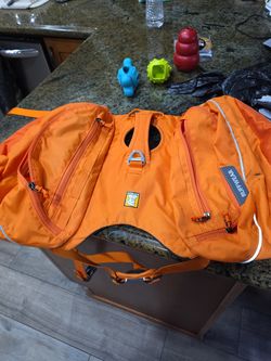 Ruffwear Approach Dog Backpack, Campfire Orange, Medium