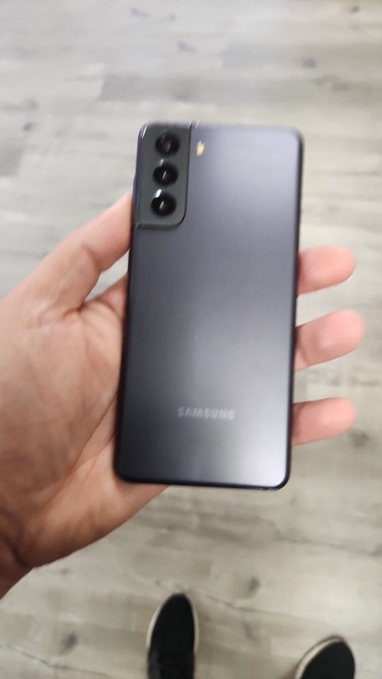 Samsung S21...5g......UNLOCK ANY SIM