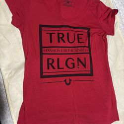 True religion shirt size medium