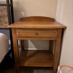 Twin ETHAN ALLEN NIGHT STANDS