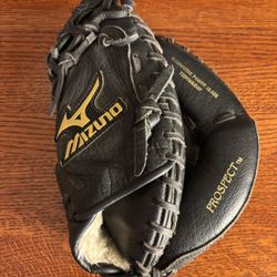 Mizuno GXC-112 31” Boys Game Ready Baseball Catchers Mitt right Throw