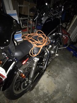 2003 Anniversary Harley Davidson (Like new )
