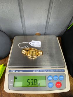 Rolex Ladies Datejust President 6917 Champagne Dial 18k Yellow Gold