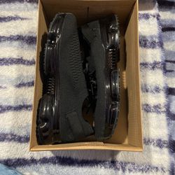 Black Shoes
