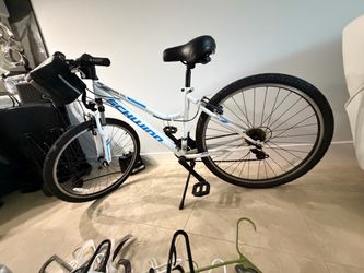 Aluminum  Bike, good condition, like new