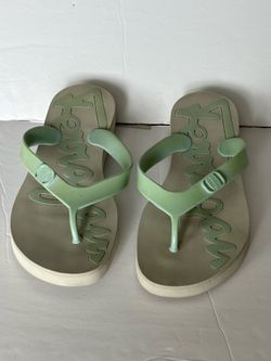 SALVATORE FERRAGAMO; MINT GREEN  JELLY  FLIP FLOPS SIZE 6