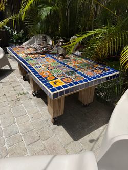 Talavera tiles table, hand made. Solid concrete