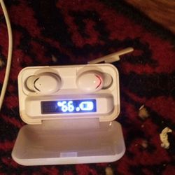 Super Loud Bluetooth Earbuds And Portable Charger