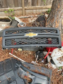 Chevy Silverado Grill 2015