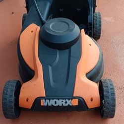 Worx Cordless Lawnmore (No Battery)