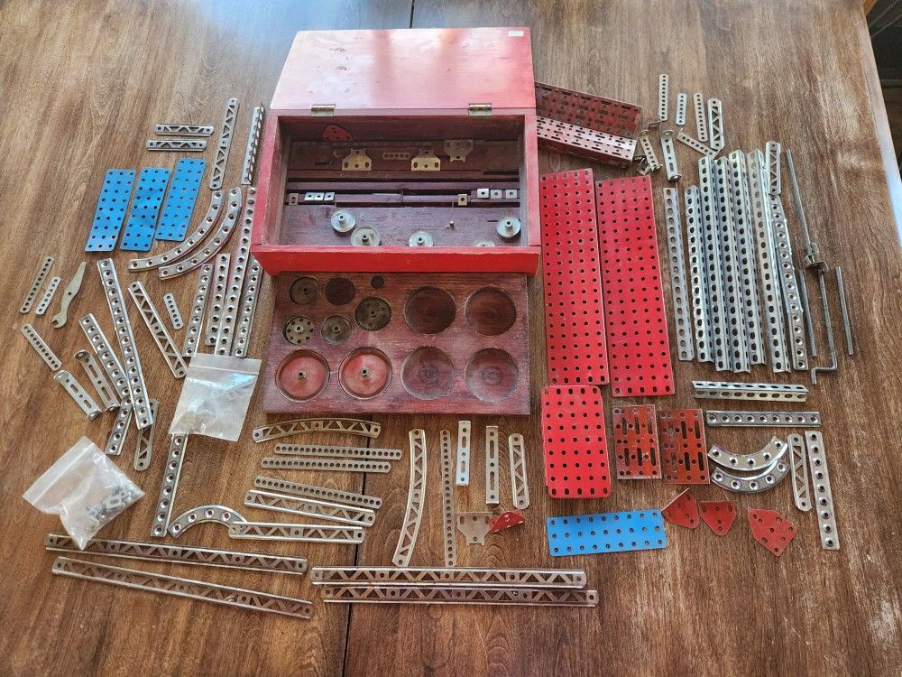 Vintage Erector Set Parts With Wooden Box - Over 75 Pieces