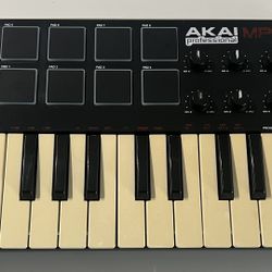 Akai MPK Mini Midi Controller