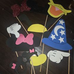 Mickey Mouse photo booth props