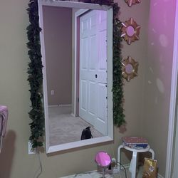 Long Mirror