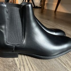 Zara Chukka boots 
